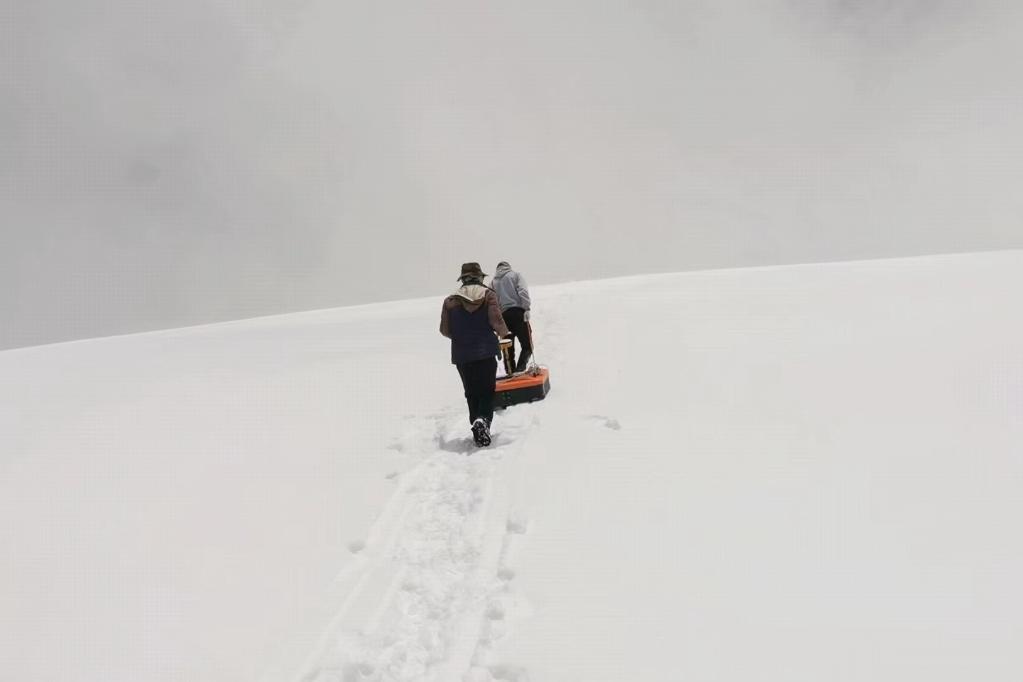 先进科研设备“巅峰使命”显身手(图3) 先进科研设备“巅峰使命”显身手(图3)