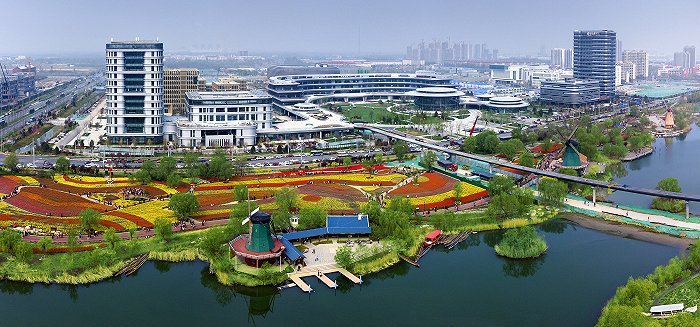 一座北方小城的负重前行与赋能飞行(图1) 一座北方小城的负重前行与赋能飞行(图1)