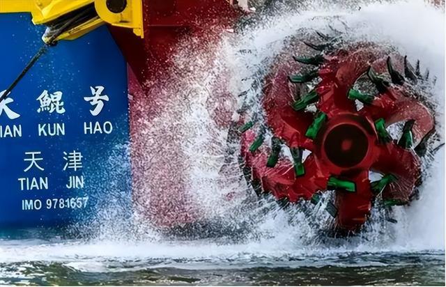 挖泥船算被中国玩明白了!因为太过先进这回轮到别人求我们了?(图12) 挖泥船算被中国玩明白了!因为太过先进这回轮到别人求我们了?(图12)