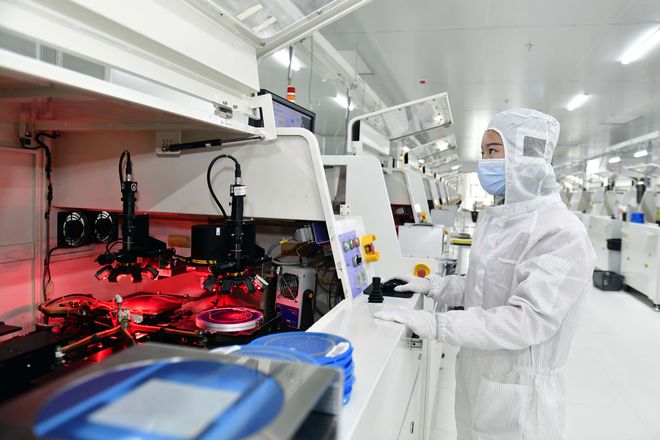 日媒:中国拟重点投资芯片制造设备(图1) 日媒:中国拟重点投资芯片制造设备(图1)