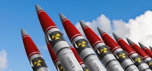 美国为何不敢轻易惹怒中国?因为除了核武器中国还有先进武器(图6) 美国为何不敢轻易惹怒中国?因为除了核武器中国还有先进武器(图6)