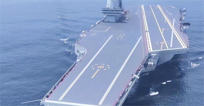 中国先进战舰回归比055大驱更强？福建舰再添新成员！(图2)