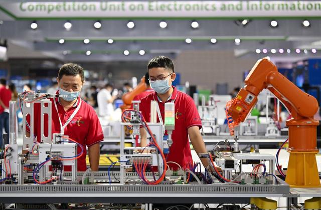 反击号角吹响！中国三大部门宣布断供关键设备及软件(图5)